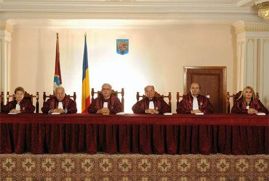 16 atribuţii care i-au mai rămas Curţii Constituţionale