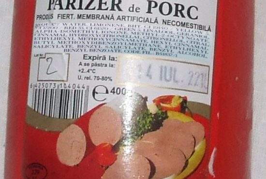 În pragul postului, firmele de mezeluri renunţă la cele 3 procente de carne din produsele lor