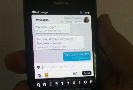 Neveste cumpărate de RMGC? Mai mulţi protestatari au primit aseară sms-ul „Treci acasă imediat!”