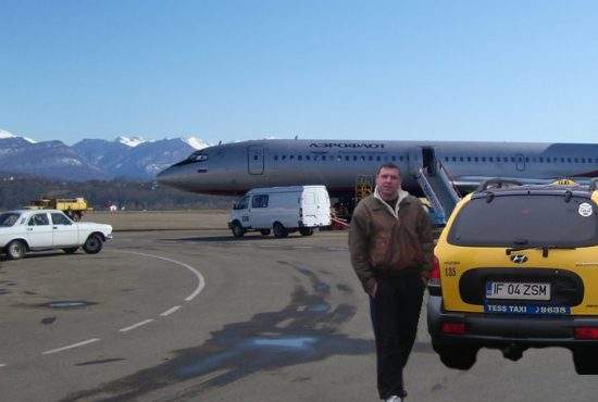 Turiştii veniţi la Soci se plâng de taximetriştii cu numere de Ilfov care îi acostează în aeroport