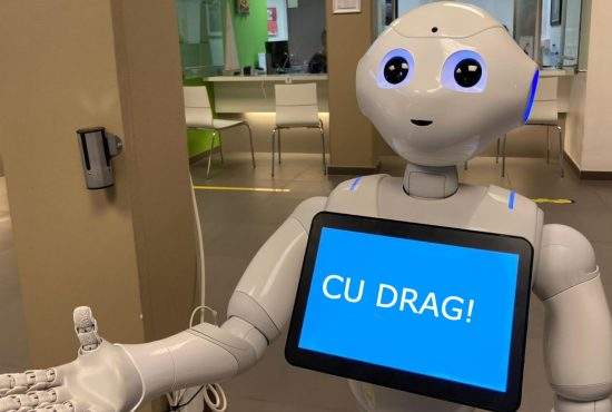 AI-ul ChatGPT nu e deloc inteligent. Cineva i-a mulțumit și el a răspuns „Cu drag!”