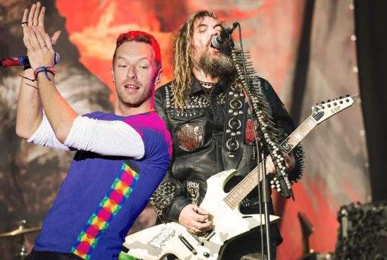Max Cavalera va aduce și el un manelist la Electric Castle: pe Chris Martin de la Coldplay