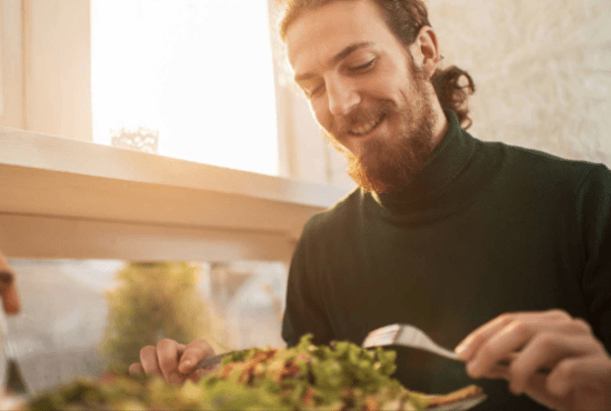 Un român e atât de vegan că i se zice humus sapiens