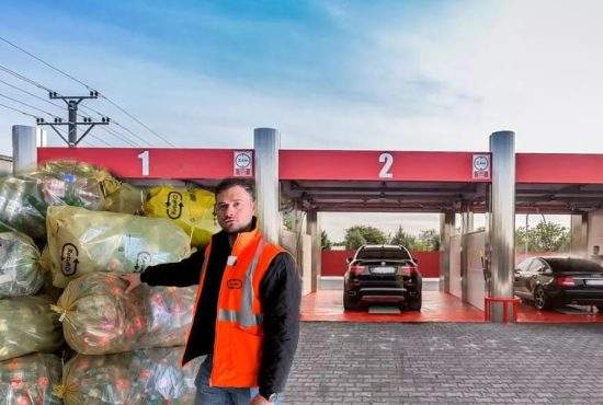 Genial! A apărut un aparat de reciclat care în loc de bani îți dă fise de spălătorie