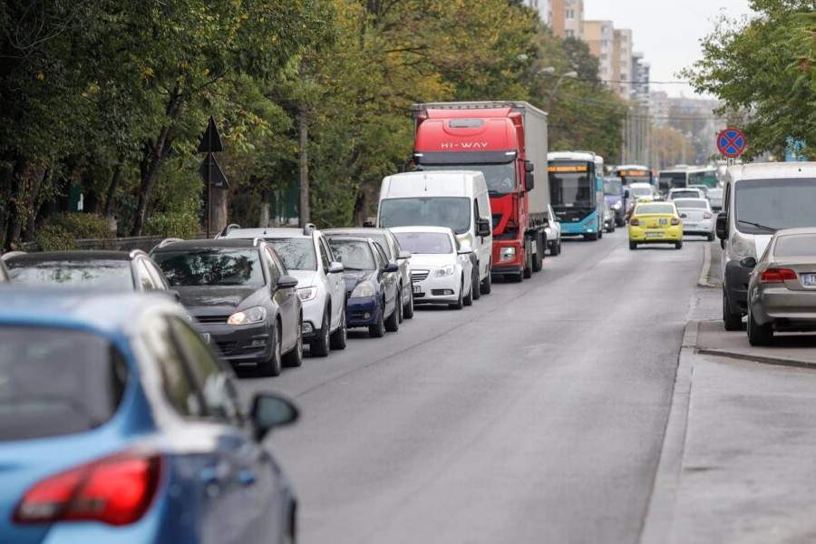 O mașină condusă de AI a început să plângă pe Prelungirea Ghencea