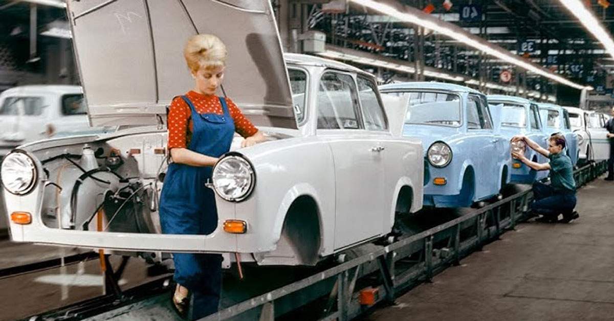 Germania, în colaps. A închis fabrica Volkswagen și a redeschis uzina Trabant